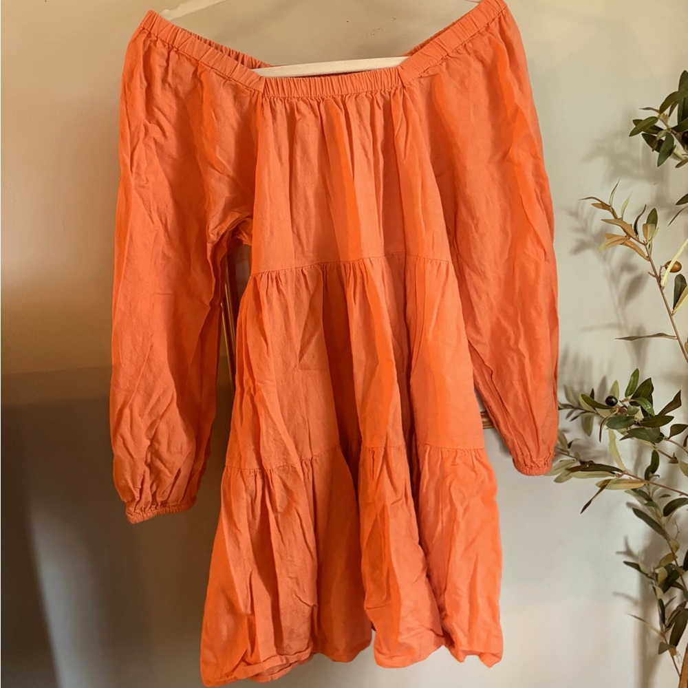 Universal threads dress with pockets